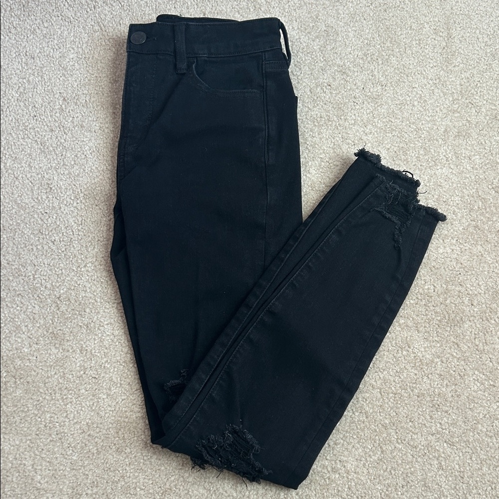 Women’s American Eagle Black Ripped Jeans